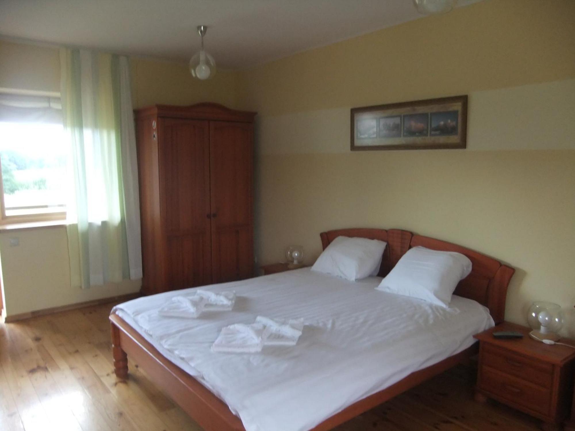 Liedags Guesthouse 주르칼네 외부 사진